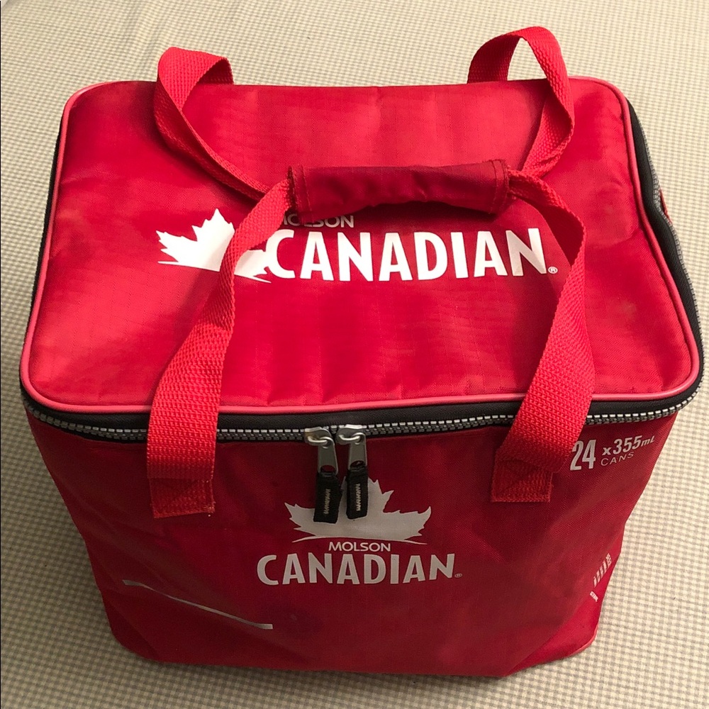 Classic Molson Canadian 24 Can Insulated Cooler Bag Two Zips Two Handles #OS0064